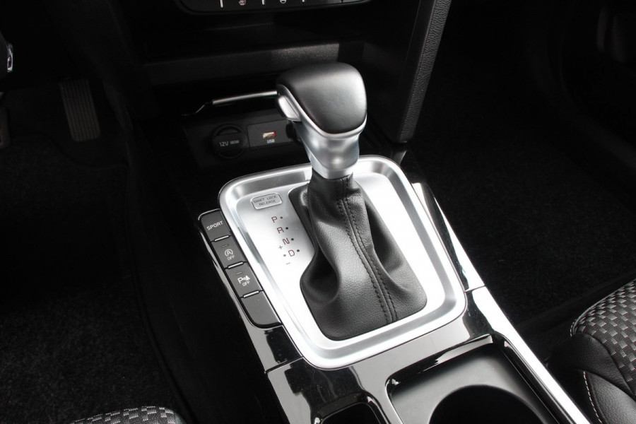Kia Ceed Sportswagon 1.4 T-GDi Automaat DynamicLine | Panoramadak | Adaptive Cruise Control | Lane Assist | Camera | Stoel/Stuurverwarming | Apple Carplay/Android Auto | JBL Soundsystem | Navigatie |