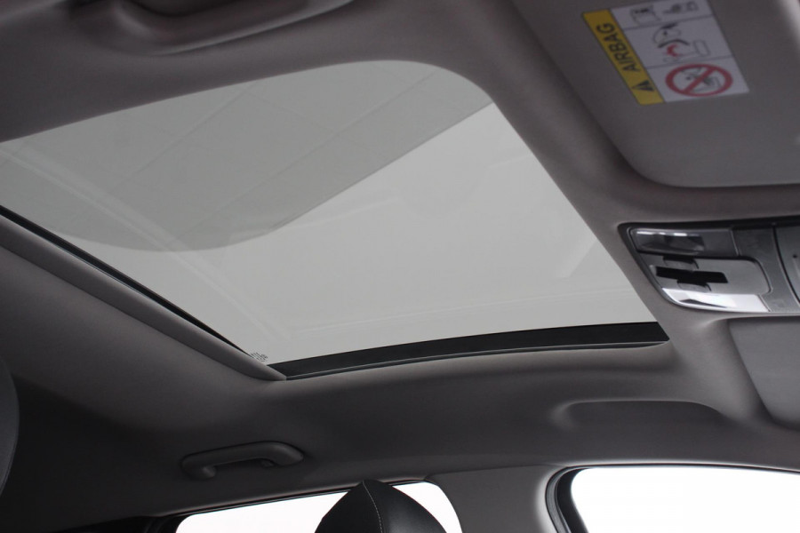 Kia Ceed Sportswagon 1.4 T-GDi Automaat DynamicLine | Panoramadak | Adaptive Cruise Control | Lane Assist | Camera | Stoel/Stuurverwarming | Apple Carplay/Android Auto | JBL Soundsystem | Navigatie |