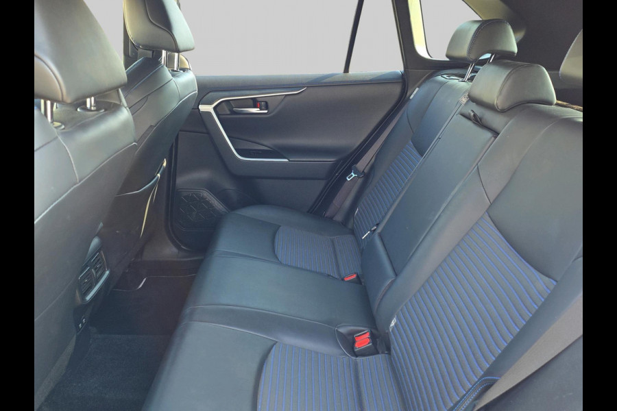 Toyota RAV4 2.5 Hybrid AWD Bi-Tone KEURIGE WAGEN!