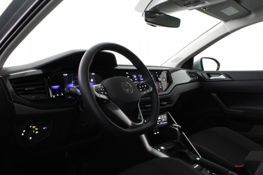 Volkswagen Taigo 1.0 TSI Life Edition Automaat/Camera/Panorama schuifdak/navigatie...