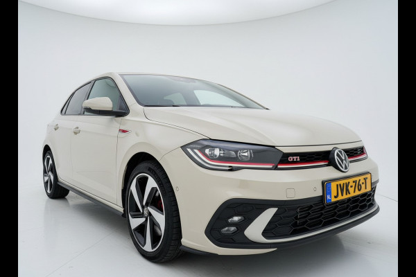 Volkswagen Polo 2.0 TSI GTI TSI 210PK DSG GTI-SPORT LED/CARPLAY/PDC FABRIEKS GARANTIE