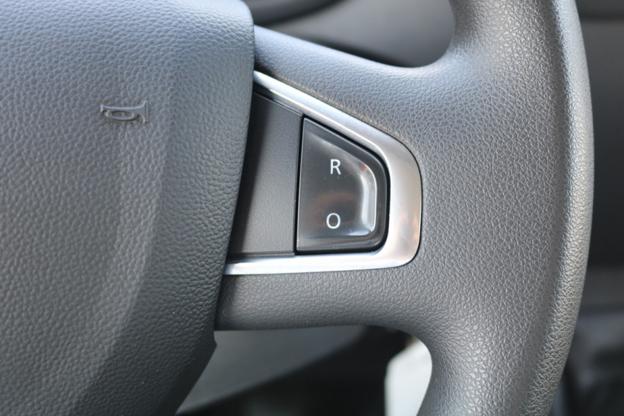 Renault Master 2.3 dCi 145pk Euro 6 Bakwagen met Laadklep (Wordt verwacht)