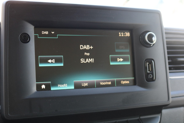 Renault Master 2.3 dCi 145pk Euro 6 Bakwagen met Laadklep (Wordt verwacht)