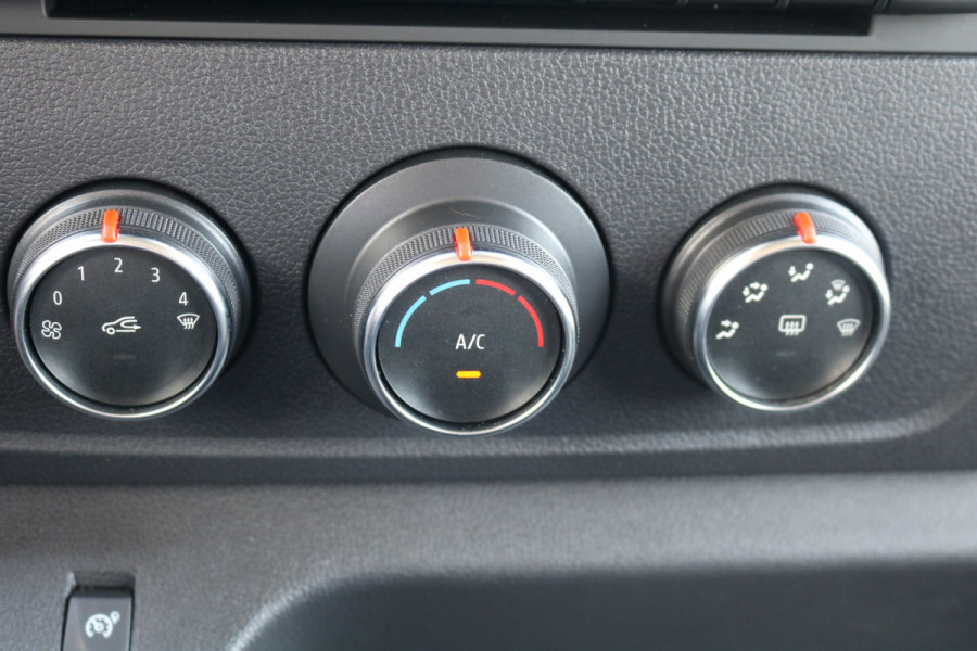 Renault Master 2.3 dCi 145pk Euro 6 Bakwagen met Laadklep (Wordt verwacht)