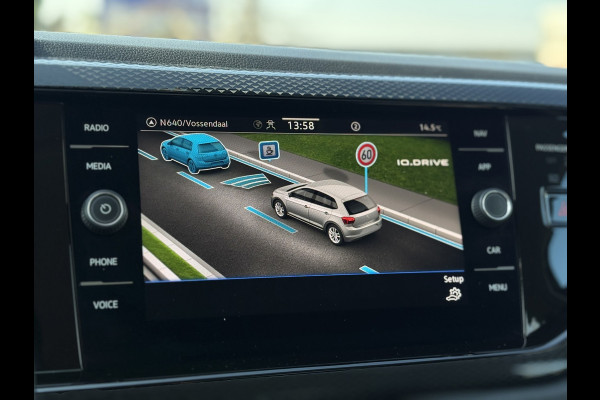 Volkswagen Polo 1.0 TSI Life | Navi, Camera, Stoelverw., ACC, Airco, Carplay/Android | Dealeronderhouden | NAP |