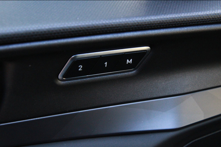 Lynk & Co 01 1.5 PHEV / 360 camera / Panoramadak / Stoelverwarming