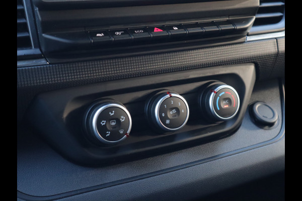 Renault Trafic 2.0 dCi 150pk Euro 6 Lang L2 - Trekhaak 2,5t KG - Apple