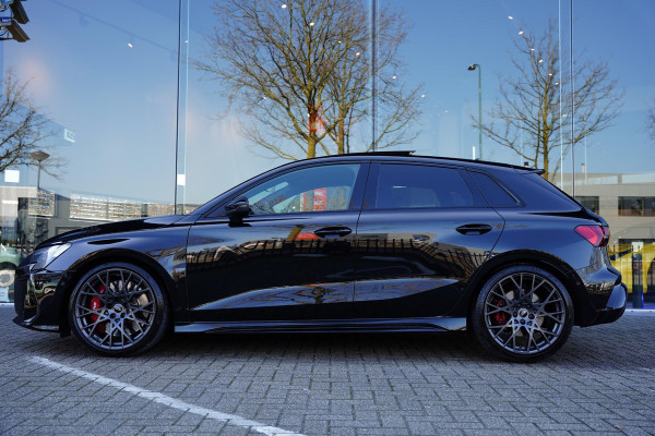 Audi RS 3 SPORTBACK 2.5 TFSI Quattro Panorama / SONOS 3D / Magnetic Ride