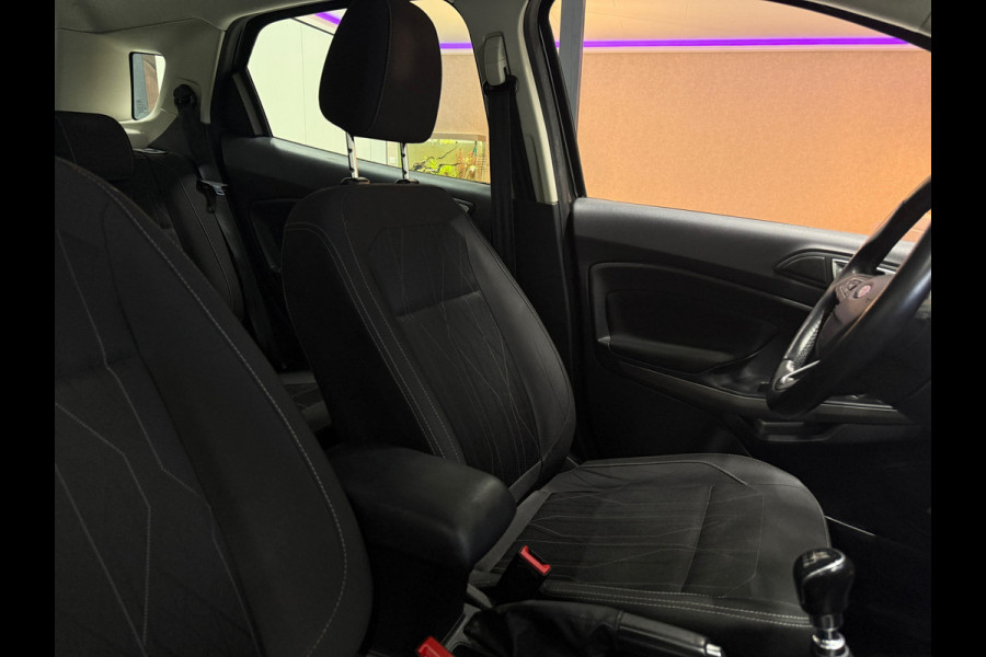 Ford EcoSport Trend Ultimate Navi Trekhaak Nap Garantie Cruise Camera Carplay Airco PDC Led