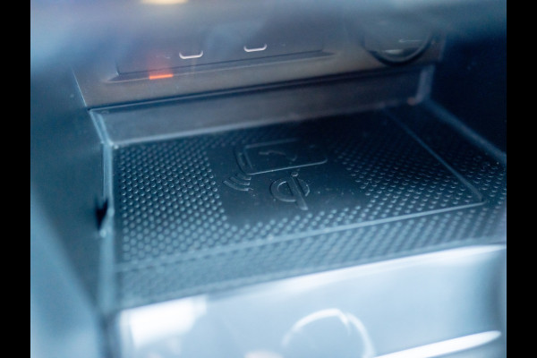 Volkswagen Tiguan 1.5 TSI R-Line Business+ | 360 Camera | 20'' | IQ Light | Groot Navi | Prijs Rijklaar!!