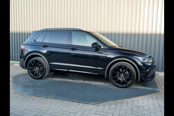Volkswagen Tiguan 1.5 TSI R-Line Business+ | 360 Camera | 20'' | IQ Light | Groot Navi | Prijs Rijklaar!!