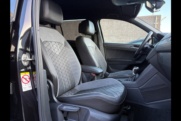 Volkswagen Tiguan 1.5 TSI R-Line Business+ | 360 Camera | 20'' | IQ Light | Groot Navi | Prijs Rijklaar!!