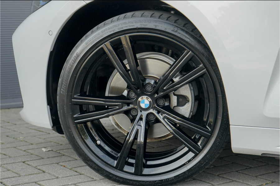 BMW 4 Serie Cabrio 420i High Executive Individual M Leer Laserlight H/K