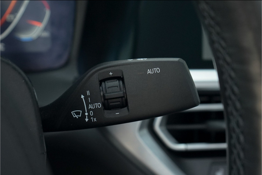 BMW 4 Serie Cabrio 420i High Executive Individual M Leer Laserlight H/K