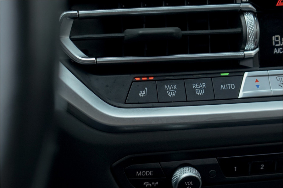 BMW 4 Serie Cabrio 420i High Executive Individual M Leer Laserlight H/K