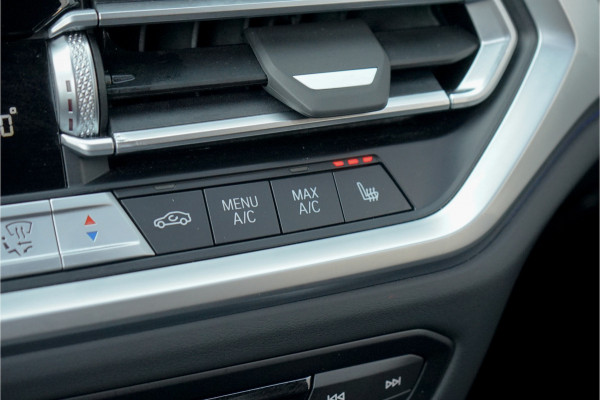 BMW 4 Serie Cabrio 420i High Executive Individual M Leer Laserlight H/K