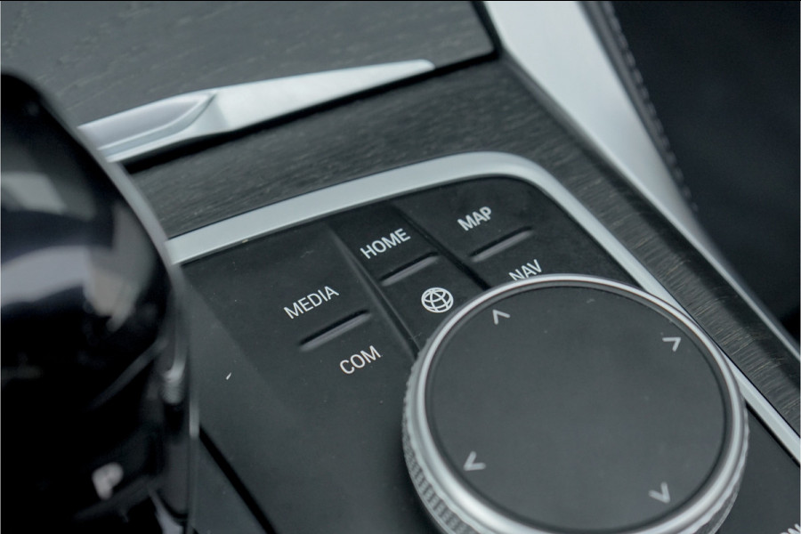 BMW 4 Serie Cabrio 420i High Executive Individual M Leer Laserlight H/K