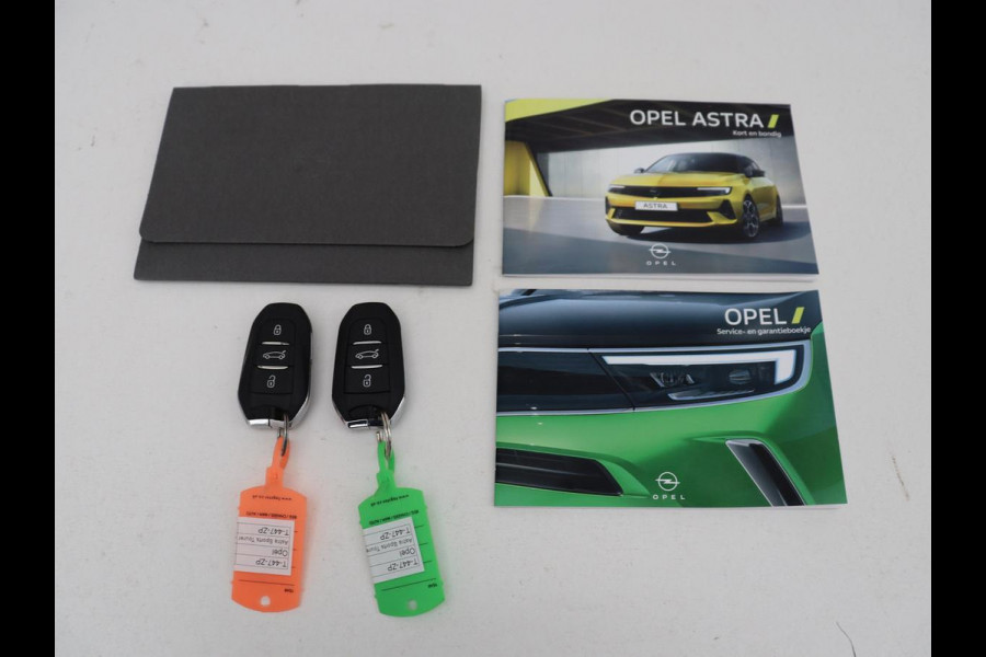 Opel Astra 1.6 Turbo Hybrid | Origineel NL | Adaptive cruise | Carplay | Parkeerhulp | Climate control | Digital Cockpit | Bluetooth | Full LED | PHEV | Plug In