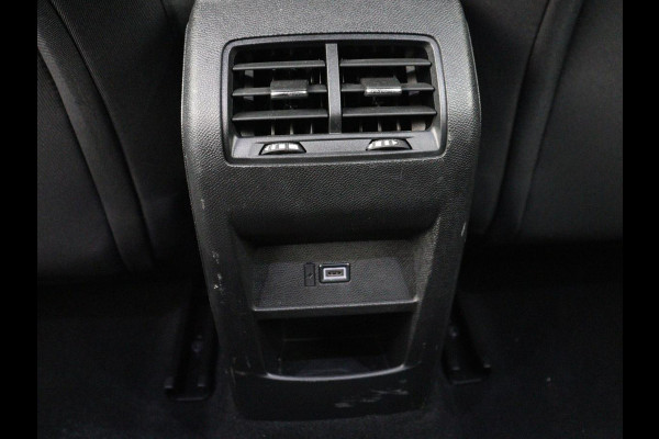 Opel Astra 1.6 Turbo Hybrid | Origineel NL | Adaptive cruise | Carplay | Parkeerhulp | Climate control | Digital Cockpit | Bluetooth | Full LED | PHEV | Plug In