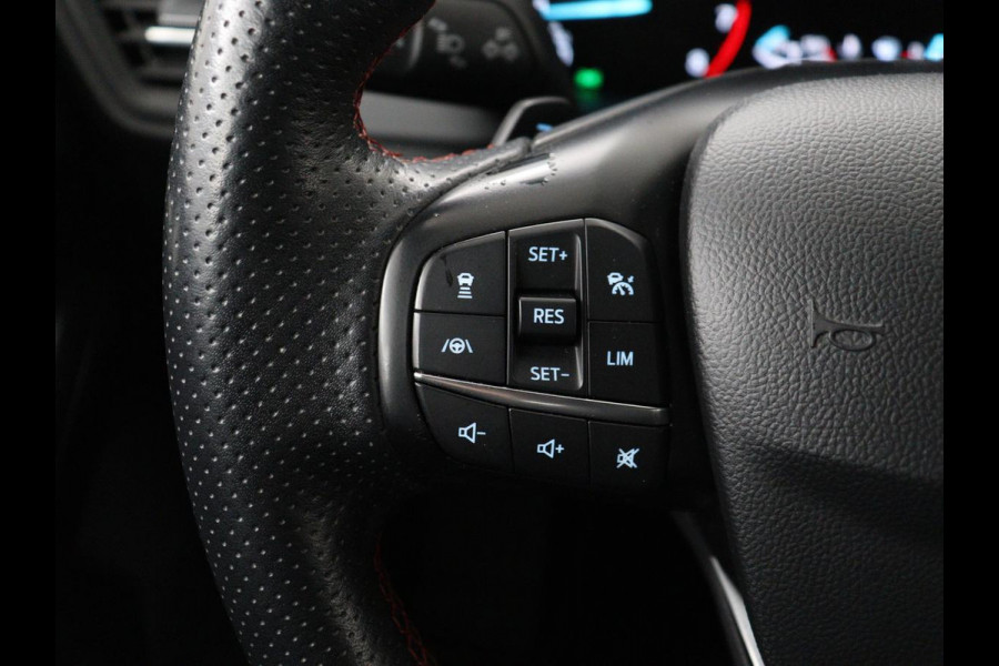 Ford Focus 1.5 EcoBoost ST Line | Stoelverwarming | Adaptive cruise | Camera | B&O Sound | Caplay | Keyless | Full LED | Park Assist | Climate control | Dodehoek detectie | Stuurverwarming