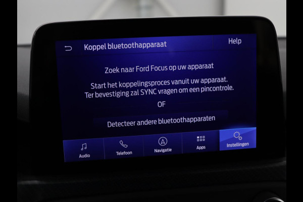 Ford Focus 1.5 EcoBoost ST Line | Stoelverwarming | Adaptive cruise | Camera | B&O Sound | Caplay | Keyless | Full LED | Park Assist | Climate control | Dodehoek detectie | Stuurverwarming