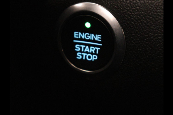 Ford Focus 1.5 EcoBoost ST Line | Stoelverwarming | Adaptive cruise | Camera | B&O Sound | Caplay | Keyless | Full LED | Park Assist | Climate control | Dodehoek detectie | Stuurverwarming