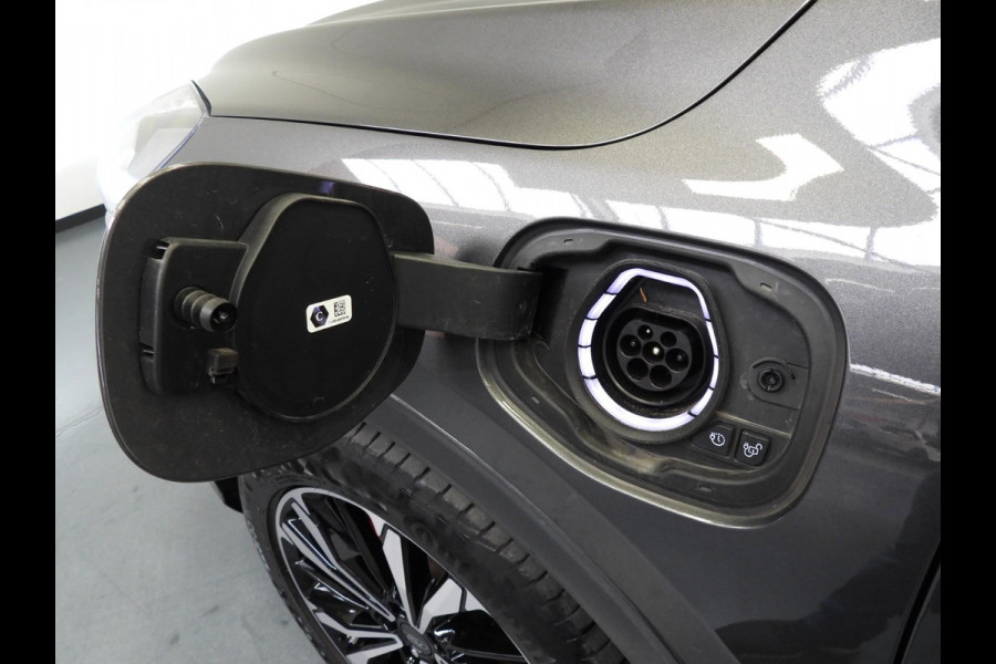 Ford Kuga 2.5 PHEV Plug-In ST-Line X TREKH./NAVI/HEAD-UP/LED/B&O/19"LMV!