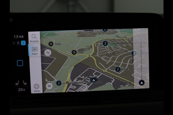 Volkswagen Golf 1.0 eTSI Life Business | Stoelverwarming | Trekhaak | Camera | Adaptive cruise | Carplay | Sfeerverlichting | Memory | Side Assist | Climate control | Full LED