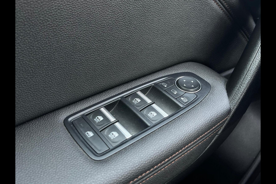 Renault Captur 1.3 TCe 155 Initiale Paris, Automaat, CarPlay, 360 Camera, Cruise, Leder, NAP