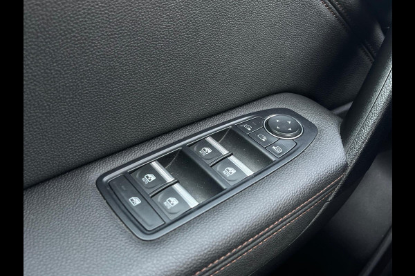 Renault Captur 1.3 TCe 155 Initiale Paris, Automaat, CarPlay, 360 Camera, Cruise, Leder, NAP