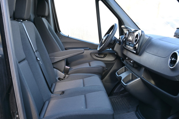 Mercedes-Benz Sprinter 317 CDI L2H2 Pro LED, Geveerde stoel, Climate controle, Navigatie, Smartphone integratie pakket