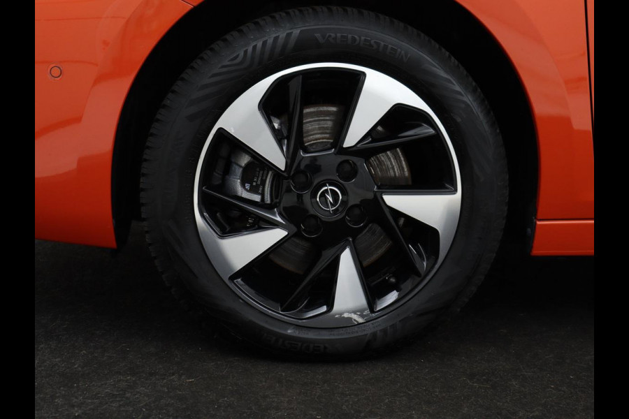 Opel CORSA-E GS Line 50 kWh | 3 Fase | Camera | Carplay | Dodehoek detectie | Cruise control | Full LED | Climate control | Park Assist