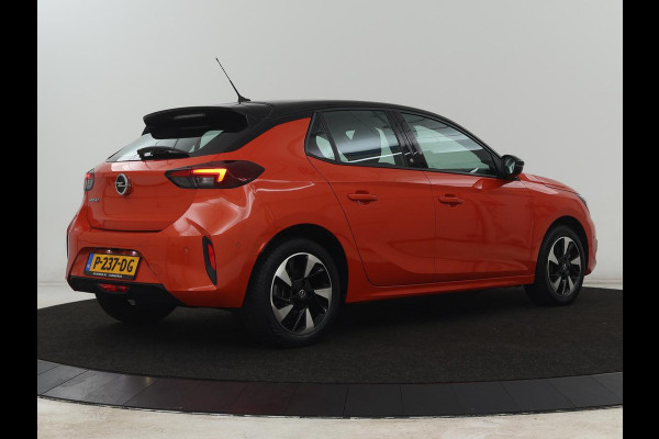 Opel CORSA-E GS Line 50 kWh | 3 Fase | Camera | Carplay | Dodehoek detectie | Cruise control | Full LED | Climate control | Park Assist
