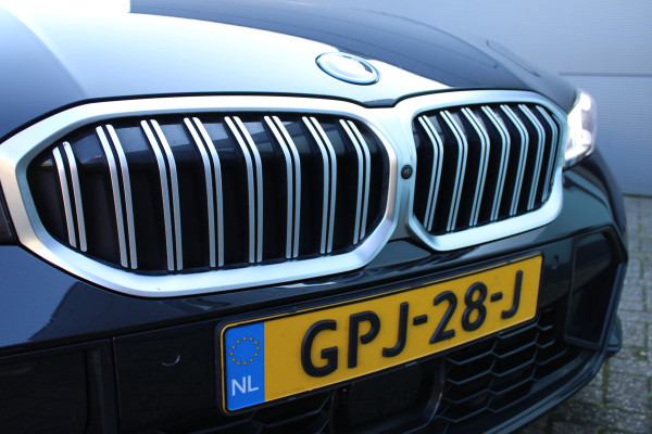 BMW 3 Serie Touring 330e M Sport | Adaptieve cruise | Leder | 360 Camera |