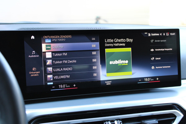 BMW 3 Serie Touring 330e M Sport | Adaptieve cruise | Leder | 360 Camera |