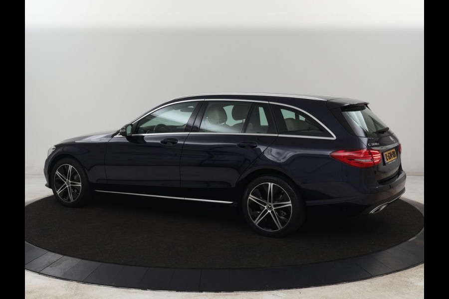Mercedes-Benz C-Klasse 300e Business Solution Luxury | Leder | Stoelverwarming | Camera | Digital Cockpit | Park Assist | Navigatie | Full LED | Cruise control | Bluetooth | Climate control | PHEV | Plug In