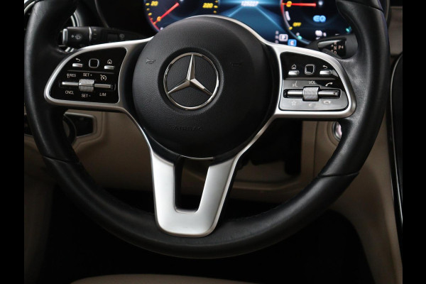Mercedes-Benz C-Klasse 300e Business Solution Luxury | Leder | Stoelverwarming | Camera | Digital Cockpit | Park Assist | Navigatie | Full LED | Cruise control | Bluetooth | Climate control | PHEV | Plug In