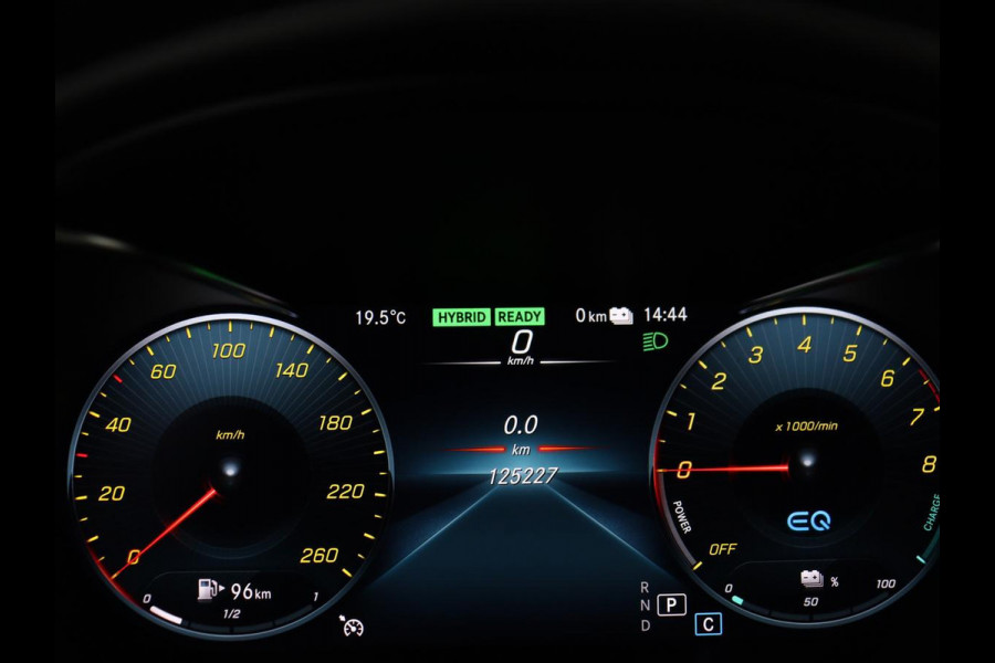 Mercedes-Benz C-Klasse 300e Business Solution Luxury | Leder | Stoelverwarming | Camera | Digital Cockpit | Park Assist | Navigatie | Full LED | Cruise control | Bluetooth | Climate control | PHEV | Plug In