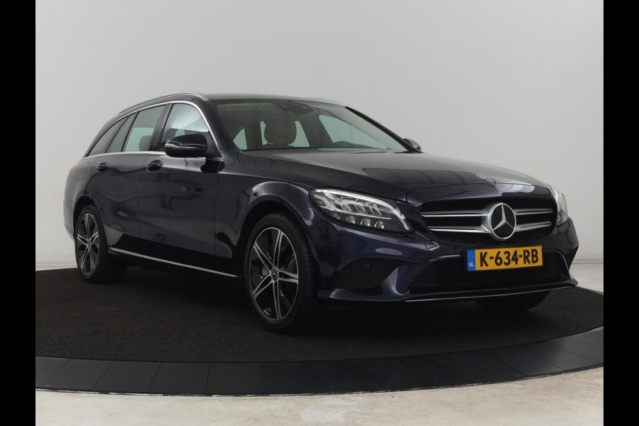 Mercedes-Benz C-Klasse 300e Business Solution Luxury | Leder | Stoelverwarming | Camera | Digital Cockpit | Park Assist | Navigatie | Full LED | Cruise control | Bluetooth | Climate control | PHEV | Plug In