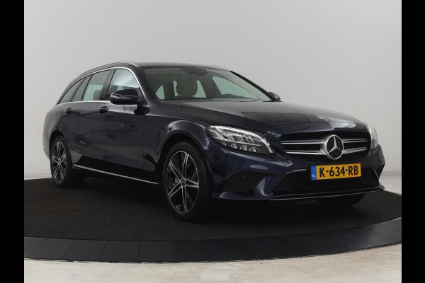Mercedes-Benz C-Klasse 300e Business Solution Luxury | Leder | Stoelverwarming | Camera | Digital Cockpit | Park Assist | Navigatie | Full LED | Cruise control | Bluetooth | Climate control | PHEV | Plug In