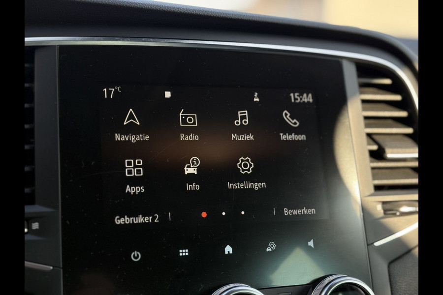 Renault Mégane Estate 1.6 E-Tech Plug-In Hybrid 160 Intens | Navi, PDC, Cruise, Stoel+Stuurverw., Sfeerverlichting, Climate |