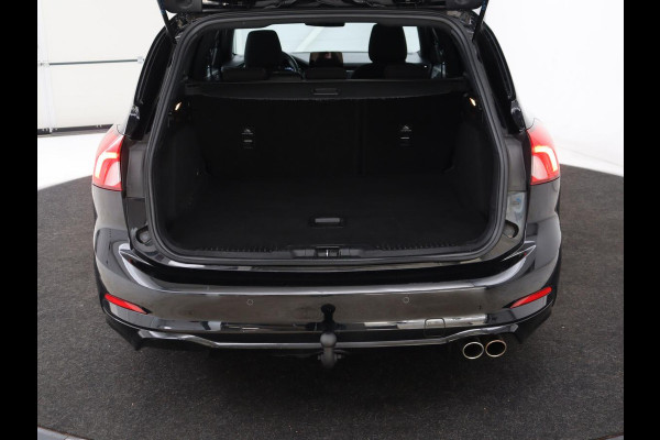 Ford Focus 1.0 EcoBoost ST Line | Panoramadak | Trekhaak | Stoelverwarming | Adaptive cruise | Camera | B&O Sound | Carplay | Navigatie | Full LED | Climate control | Bluetooth