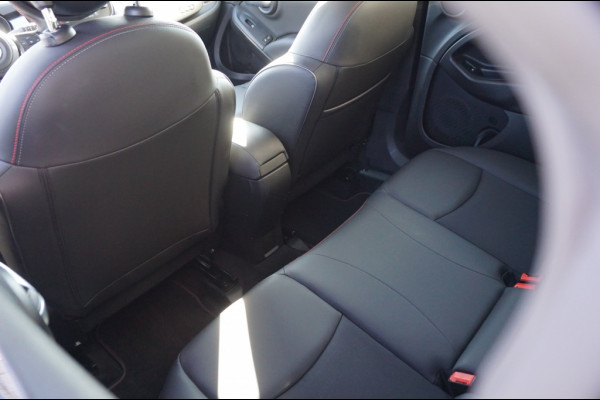 Fiat 500X 131PK Hybrid Sport | AUTOMAAT | CAMERA | SPORTSTUUR | NAVI