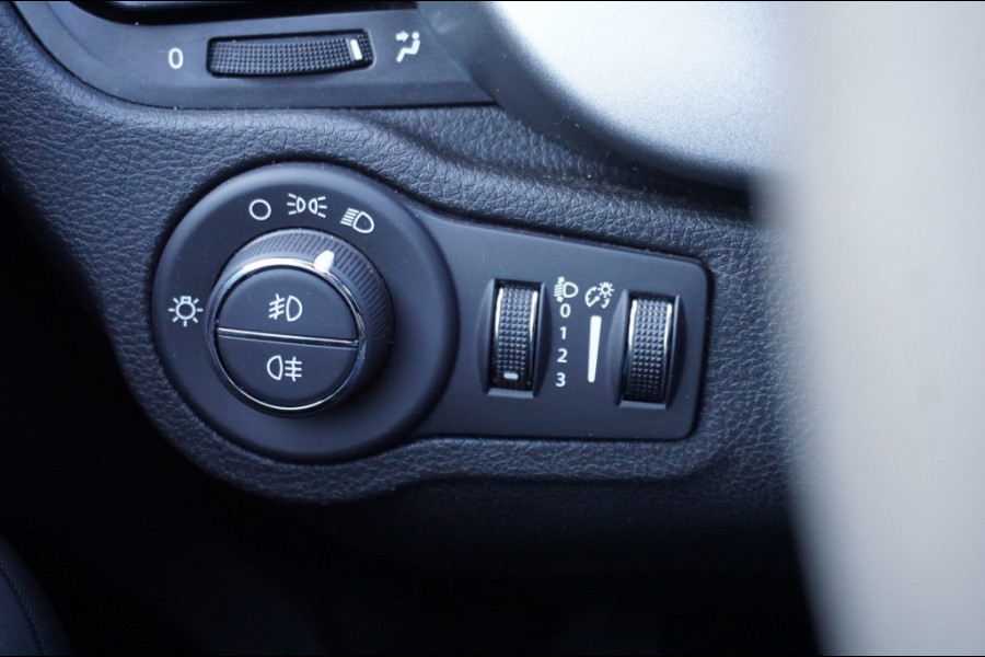 Fiat 500X 131PK Hybrid Sport | AUTOMAAT | CAMERA | SPORTSTUUR | NAVI