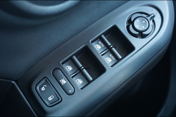 Fiat 500X 131PK Hybrid Sport | AUTOMAAT | CAMERA | SPORTSTUUR | NAVI