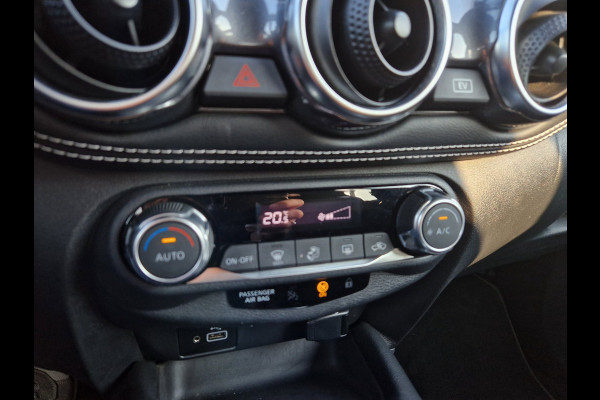 Nissan Juke 1.6 Hybrid /Led /Camera /1e eigenaar /Deal ond.