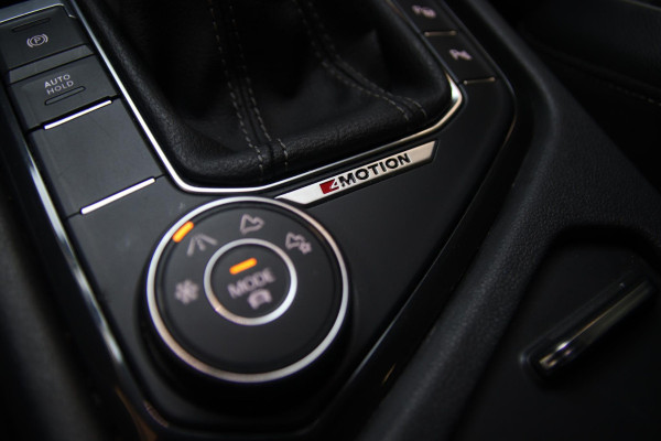 Volkswagen Tiguan 2.0 TSI 4Motion 3x R-line PANO-HUD-IQ LED-22''