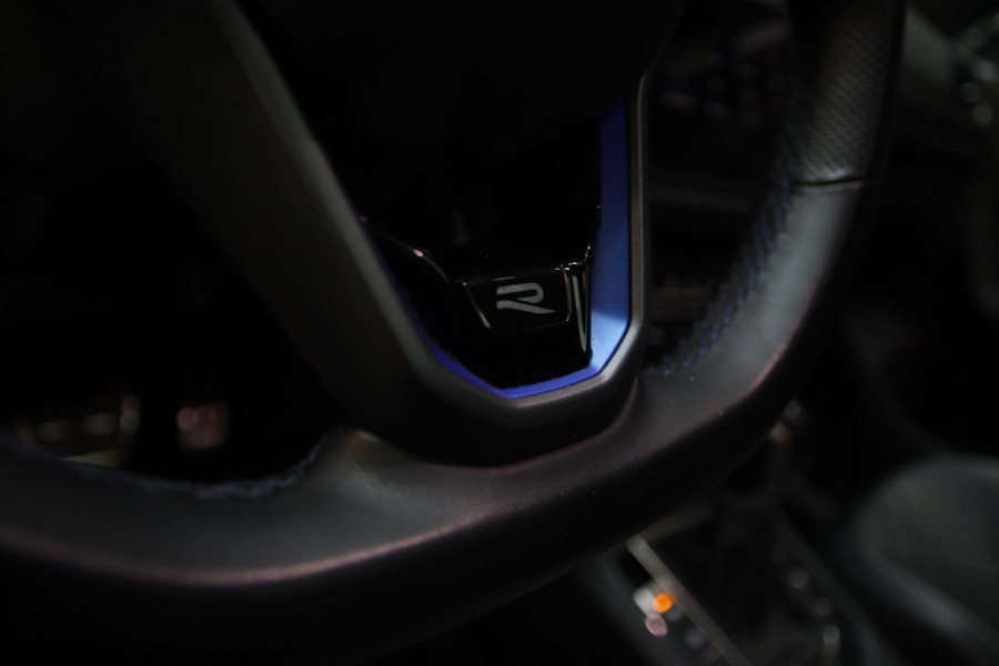 Volkswagen Tiguan 2.0 TSI 4Motion 3x R-line PANO-HUD-IQ LED-22''