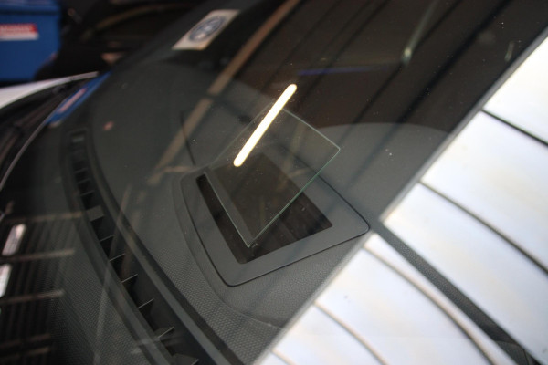 Volkswagen Tiguan 2.0 TSI 4Motion 3x R-line PANO-HUD-IQ LED-22''