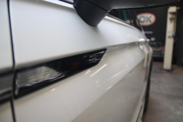 Volkswagen Tiguan 2.0 TSI 4Motion 3x R-line PANO-HUD-IQ LED-22''